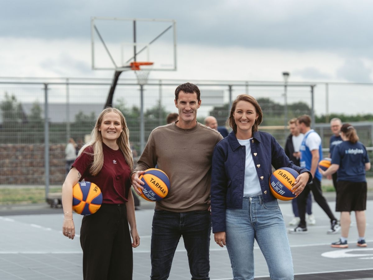 Brabant Plays Ball